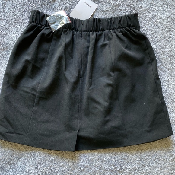 New with tags Bershka black skirt Size: M - Picture 3 of 4